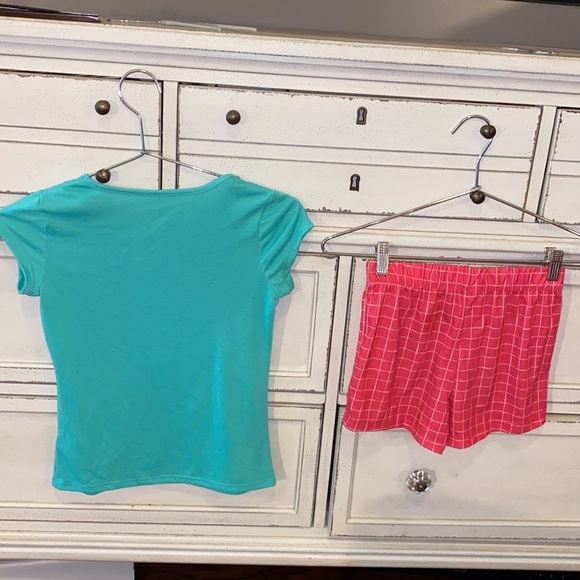 Cat & Jack tee shirt & shorts pajamas PJ’s outfit set top & bottom pink & green​ - Picture 5 of 5